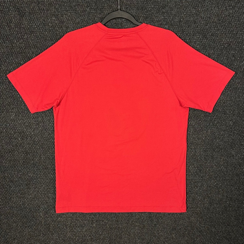 Rhone Reign Training Shirt Mens Large Red Short Sleeve Athletic Tee - Picture 4 of 11